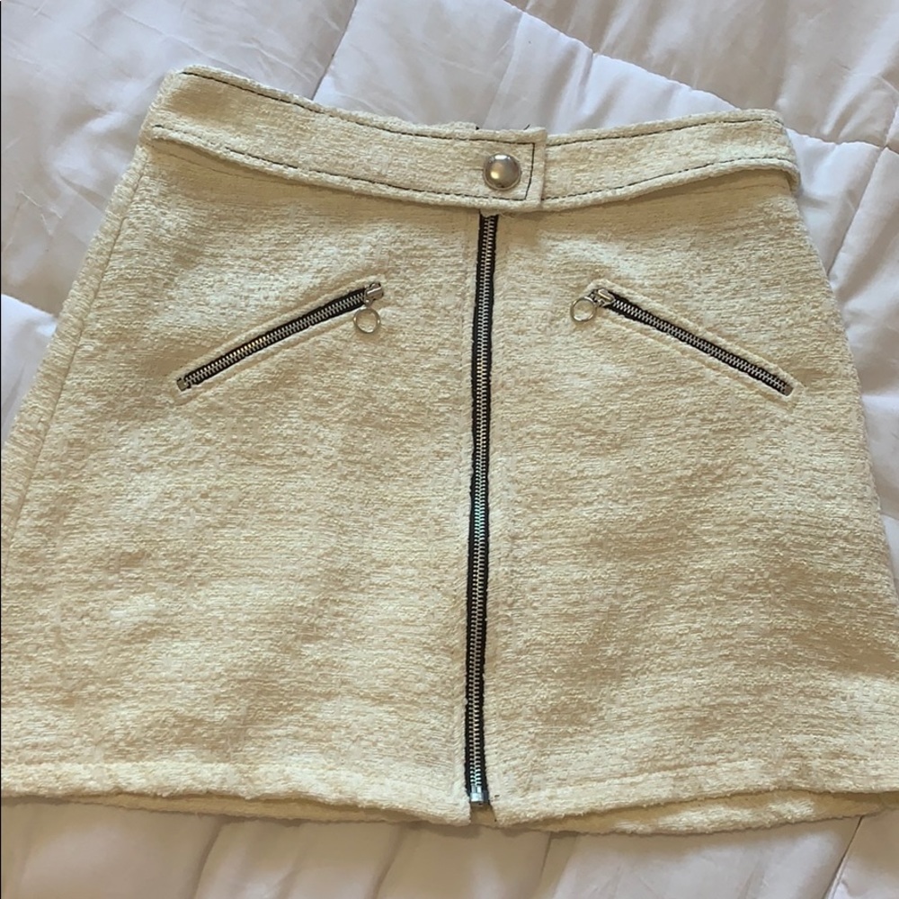 White tweed zip up mini skirt